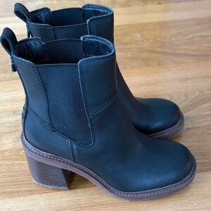 Crown Vintage Black Ankle Boots